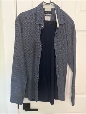 Lloyd & Jefferson ⚾️medium collared shirt